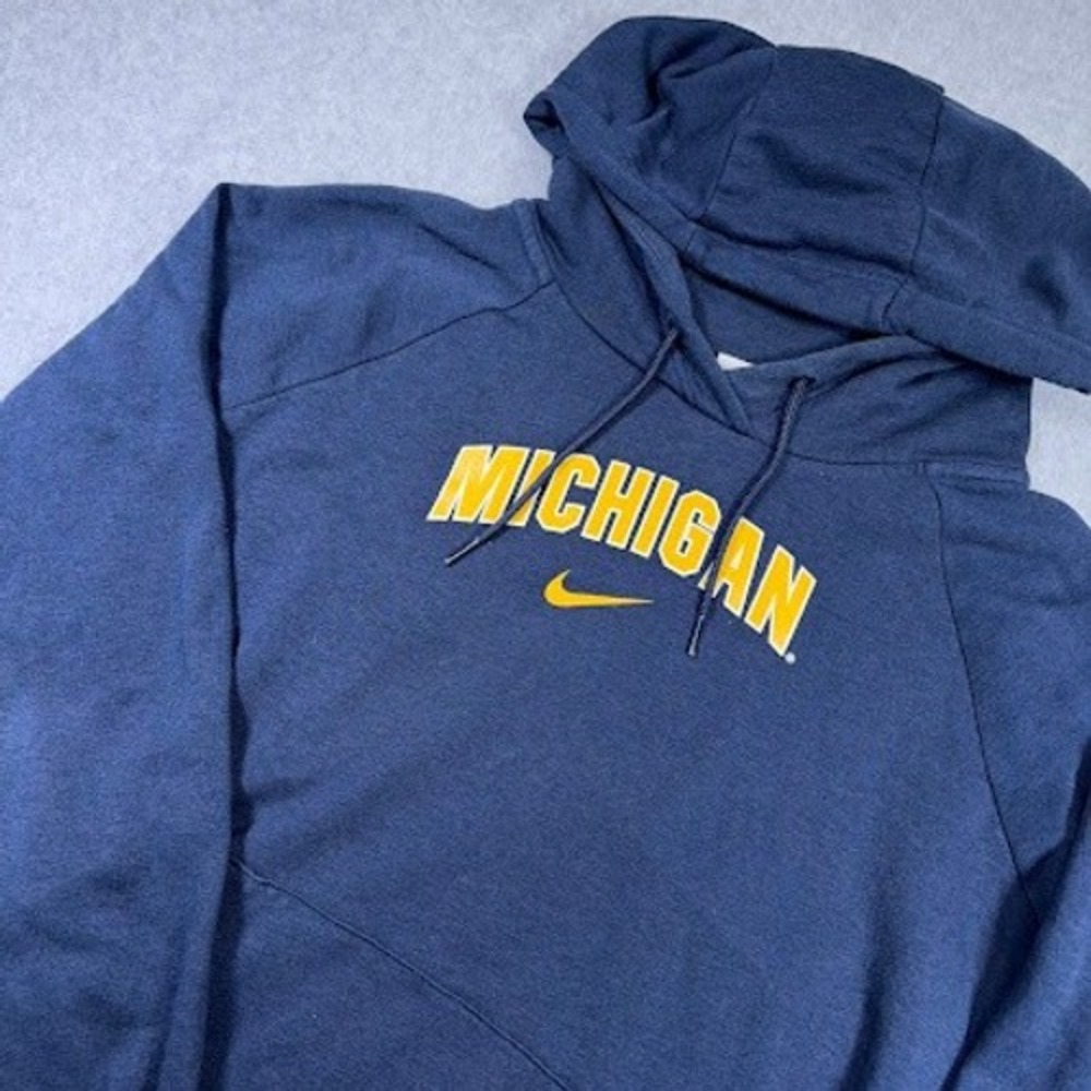 Nike Michigan Wolverines Hoodie Mens Size M Navy Blue Pullover Sweatshirt